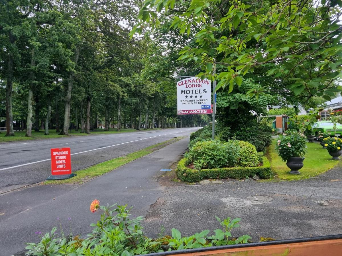 Glenalvon Lodge Motel 핸머스프링스 외부 사진