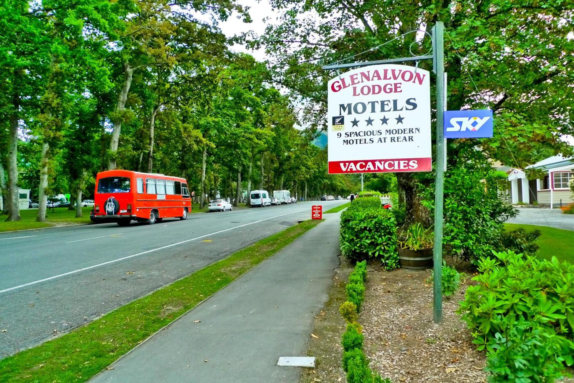 Glenalvon Lodge Motel 핸머스프링스 외부 사진